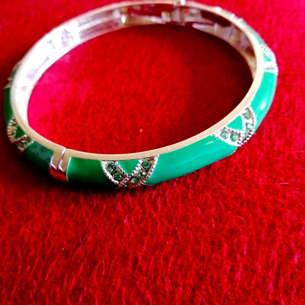 2 for 30 NWOT Avon Bangle